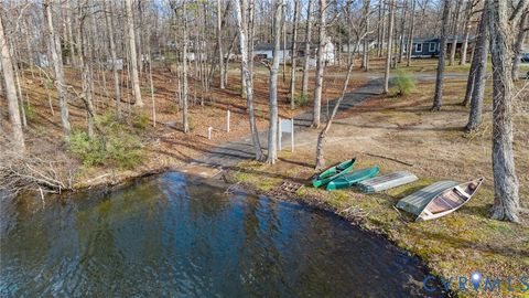 Tiny photo for 16 McCutcheon Avenue, Columbia, VA 23038 (MLS # 2606933)