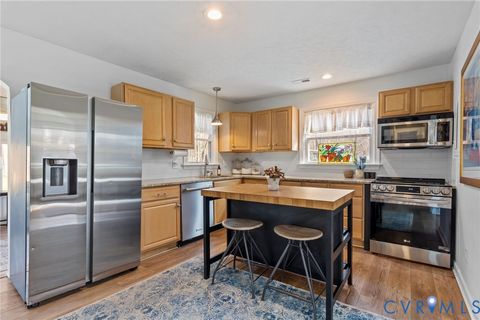 Tiny photo for 16 McCutcheon Avenue, Columbia, VA 23038 (MLS # 2606933)