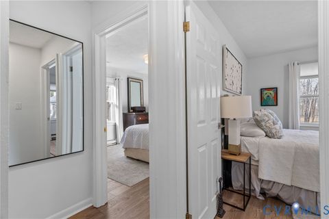 Tiny photo for 16 McCutcheon Avenue, Columbia, VA 23038 (MLS # 2606933)