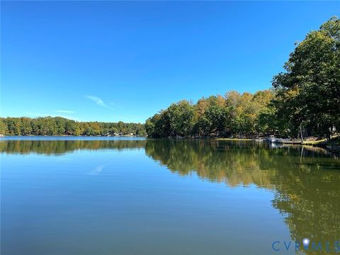 Tiny photo for 16 McCutcheon Avenue, Columbia, VA 23038 (MLS # 2606933)