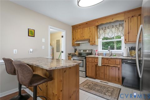 Tiny photo for 14604 Barkwood Court, Chester, VA 23831 (MLS # 2527355)