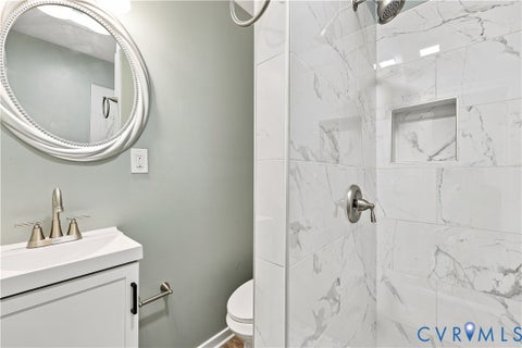 Tiny photo for 656 Battery Place, Colonial Heights, VA 23834 (MLS # 2624396)