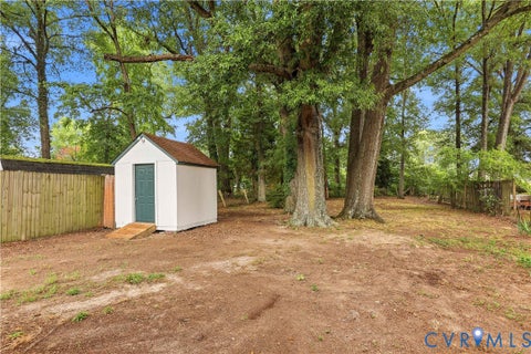 Tiny photo for 656 Battery Place, Colonial Heights, VA 23834 (MLS # 2624396)