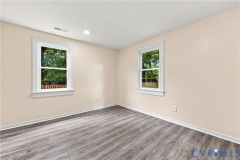 Tiny photo for 656 Battery Place, Colonial Heights, VA 23834 (MLS # 2624396)