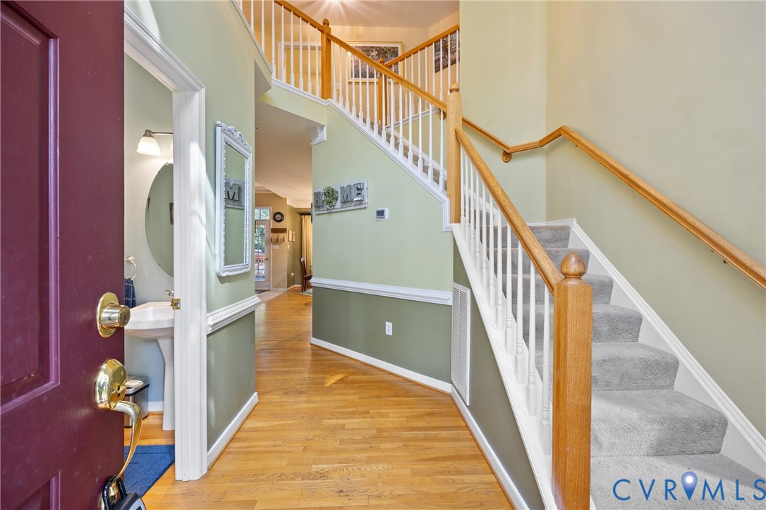 10996 Seward Way