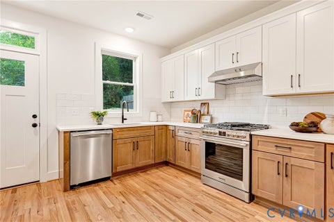 Tiny photo for 3021 E Franklin Street, Richmond, VA 23223 (MLS # 2628009)