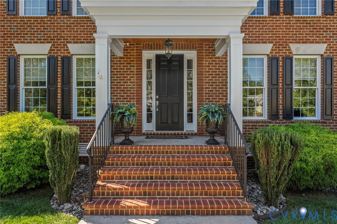 14019 Royal Crest Court
