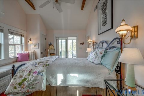 Tiny photo for 9581 Patrick Henry Highway, Roseland, VA 22967 (MLS # 2603230)