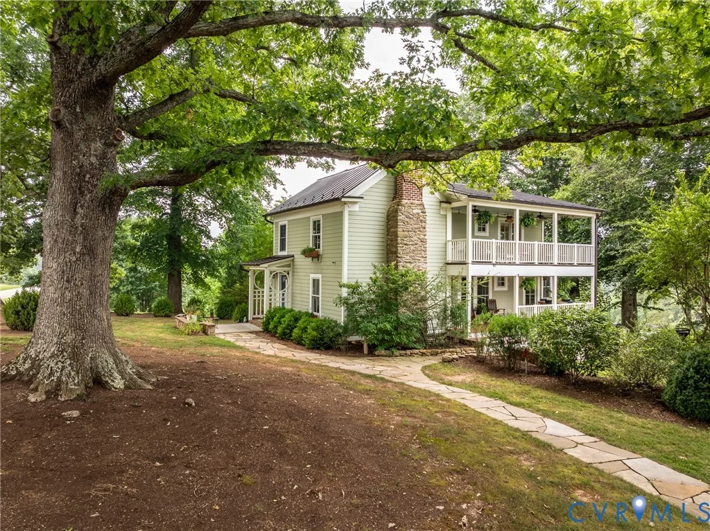 9581 Patrick Henry Highway, Roseland, VA, 22967