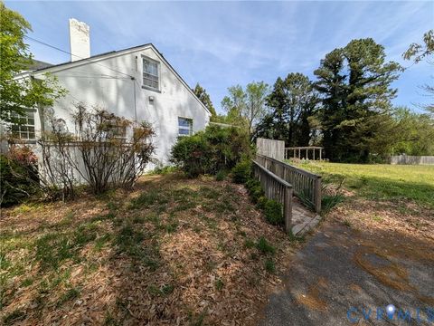 Tiny photo for 12307 Buckingham Street, Chester, VA 23831 (MLS # 2608712)