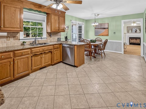 Tiny photo for 4013 Tweedsmuir Road, Moseley, VA 23120 (MLS # 2625165)