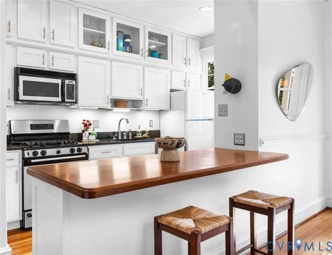 Tiny photo for 3323 Kensington Avenue, Richmond, VA 23221 (MLS # 2530473)