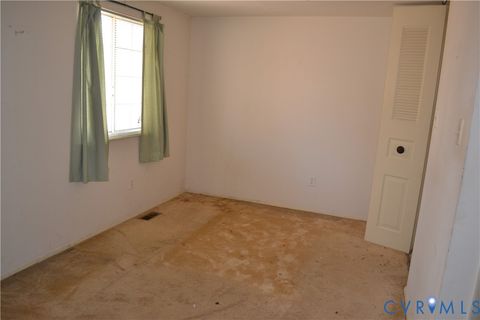 Tiny photo for 5218 Autumnleaf Drive, Ampthill, VA 23234 (MLS # 2603340)