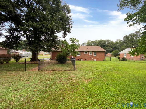 Tiny photo for 8337 Burnside Drive, Mechanicsville, VA 23116 (MLS # 2626618)
