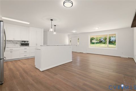 Tiny photo for 3901 Cambridge Place, Hopewell, VA 23860 (MLS # 2528917)