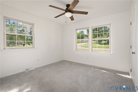 Tiny photo for 3901 Cambridge Place, Hopewell, VA 23860 (MLS # 2528917)