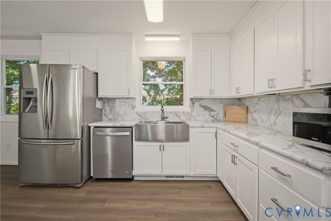 Tiny photo for 3901 Cambridge Place, Hopewell, VA 23860 (MLS # 2528917)