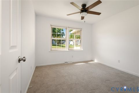 Tiny photo for 3901 Cambridge Place, Hopewell, VA 23860 (MLS # 2528917)