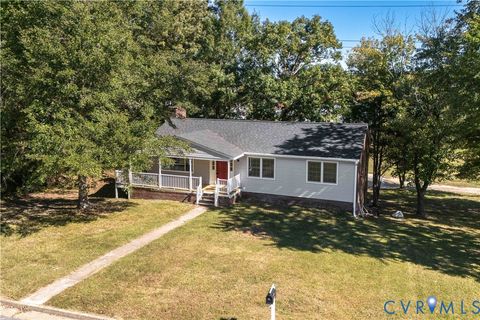 Tiny photo for 3901 Cambridge Place, Hopewell, VA 23860 (MLS # 2528917)