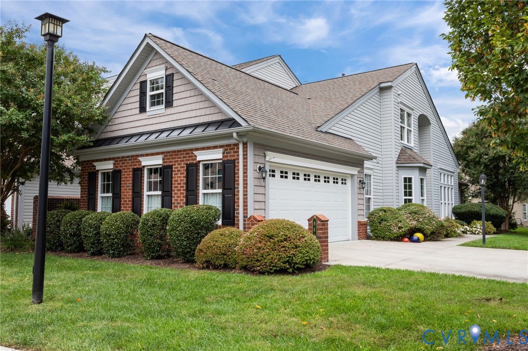 841 Fair Port Circle
