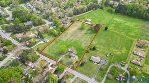 Tiny photo for 9941 Reams Road, North Chesterfield, VA 23236 (MLS # 2528362)