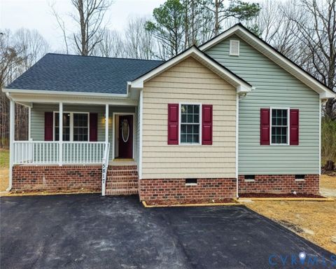 Photo of 450 Wyatts Mill Road, Jarratt, VA 23867 (MLS # 2600394)