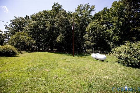 Tiny photo for 2953 Allen Farm Road, Farmville, VA 23901 (MLS # 2618075)