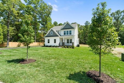 Photo of 707 Park Street, Ashland, VA 23005 (MLS # 2200864)