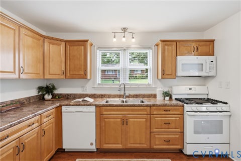 Tiny photo for 403 Sherman Avenue, Hopewell, VA 23860 (MLS # 2622513)