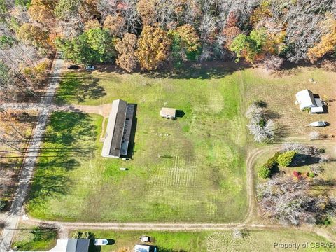 A home in Saluda