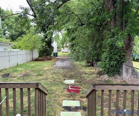 Tiny photo for 324 Hunt Avenue, Richmond, VA 23222 (MLS # 2613014)