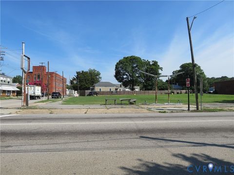 Tiny photo for 717 W Washington Street, Petersburg, VA 23803 (MLS # 2617866)