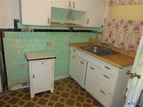 Tiny photo for 204 N Pine Avenue, Henrico, VA 23075 (MLS # 2626393)