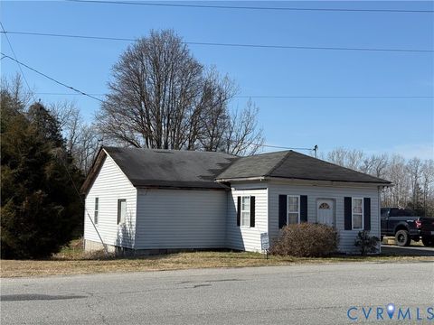 Photo of 129 Cheaneys Bridge Road, Dunnsville, VA 22454 (MLS # 2605277)