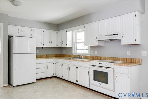 Tiny photo for 2710 Puckett Court, Chesterfield, VA 23112 (MLS # 2616589)