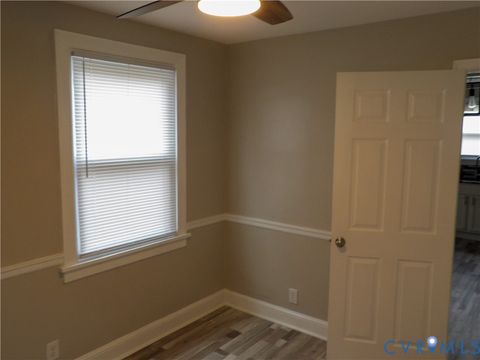 Tiny photo for 2710 Wellington Street, Richmond, VA 23222 (MLS # 2604750)