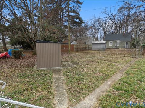Tiny photo for 2710 Wellington Street, Richmond, VA 23222 (MLS # 2604750)