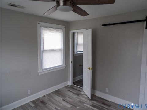 Tiny photo for 2710 Wellington Street, Richmond, VA 23222 (MLS # 2604750)