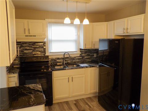 Tiny photo for 2710 Wellington Street, Richmond, VA 23222 (MLS # 2604750)