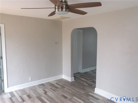 Tiny photo for 2710 Wellington Street, Richmond, VA 23222 (MLS # 2604750)