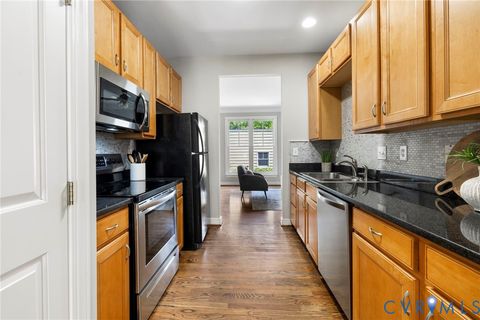 Tiny photo for 106 W Jackson Street, Richmond, VA 23220 (MLS # 2525480)