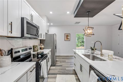 Tiny photo for 331 Shore Street, Petersburg, VA 23803 (MLS # 2610337)