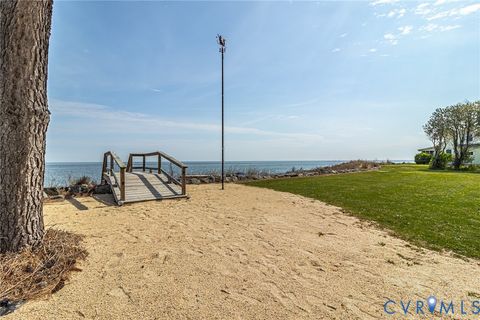 Tiny photo for 100 Beachfront Drive, Heathsville, VA 22473 (MLS # 2612336)