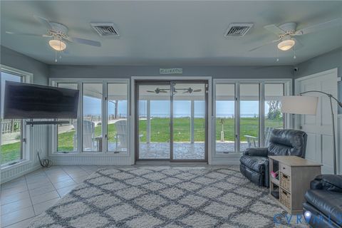 Tiny photo for 100 Beachfront Drive, Heathsville, VA 22473 (MLS # 2612336)