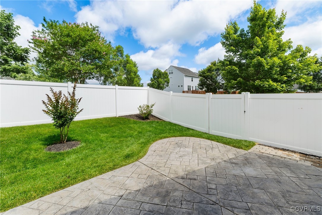 Moseley, Virginia 23120, United States, 3 Bedrooms Bedrooms, ,3 BathroomsBathrooms,Residential,Pending,148649