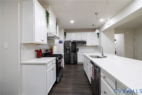 Tiny photo for 9236 Fairfield Farm Court, Mechanicsville, VA 23116 (MLS # 2604124)