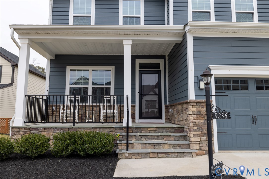 9236 Fairfield Farm Court