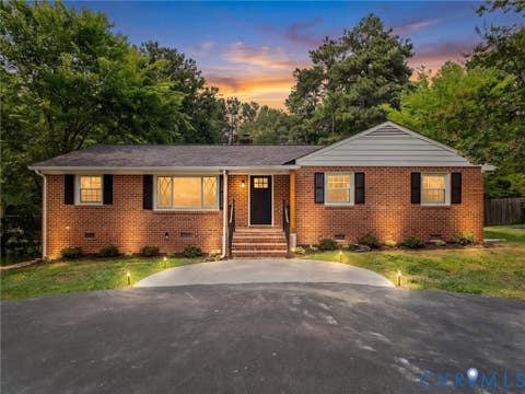 Photo of 10400 Claybar Trail, Chesterfield, VA 23236 (MLS # 2619226)