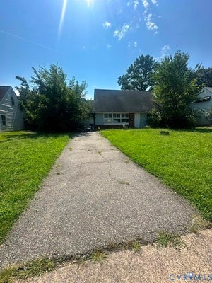 2411 BEACON LN, RICHMOND, VA 23230 - Image a852e3057a8e6b7701b1765e56b9c2f5/716061310
