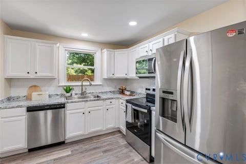 Tiny photo for 3122 Maplewood Avenue, Richmond, VA 23221 (MLS # 2616314)